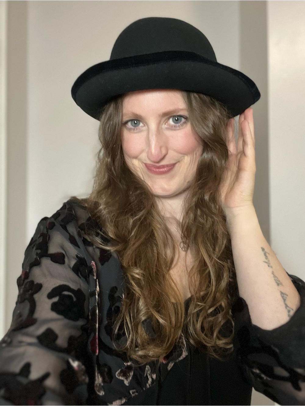 Vintage 1980/90s 100% Wool Cloche Bowler Derby Hat — Black 1920s Cap Revival 🖤